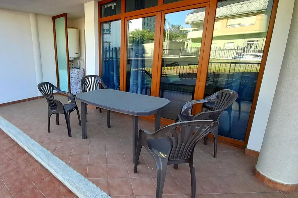 Playa Foz Con Piscina Y Terraza Lägenhet Exteriör bild